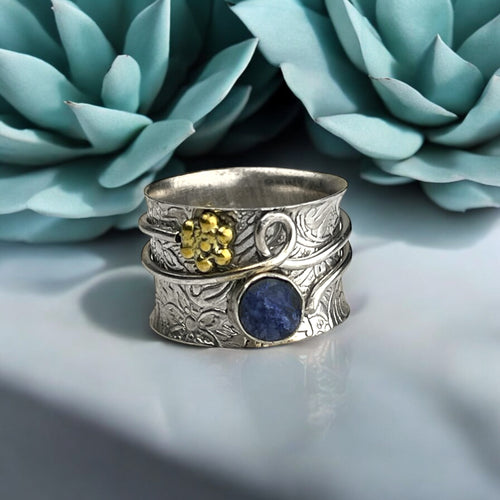 925 Sterling Silber Ring mit Lapislazuli Edelstein – Handgefertigter Ring mit Blütenmotiv, Schutzstein für Weisheit und Wahrheit