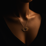 Echtgold 585 Lotus-Kette mit schwarzen Zirkonia – 40 cm – Spirituelle Damen Halskette in feinem Design