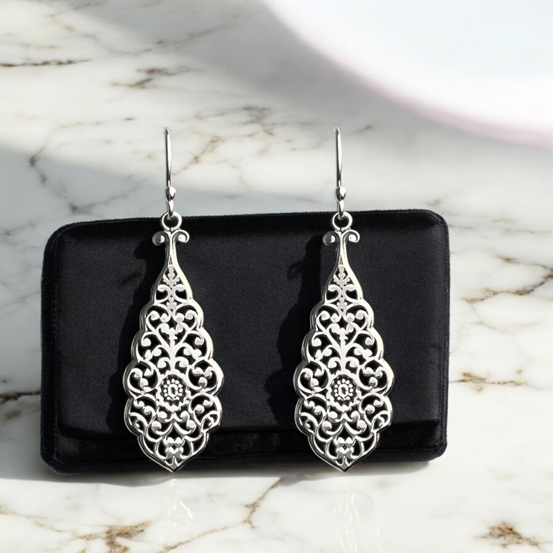 Sternenklang des Orients – Filigrane Ohrringe aus 925 Sterling Silber