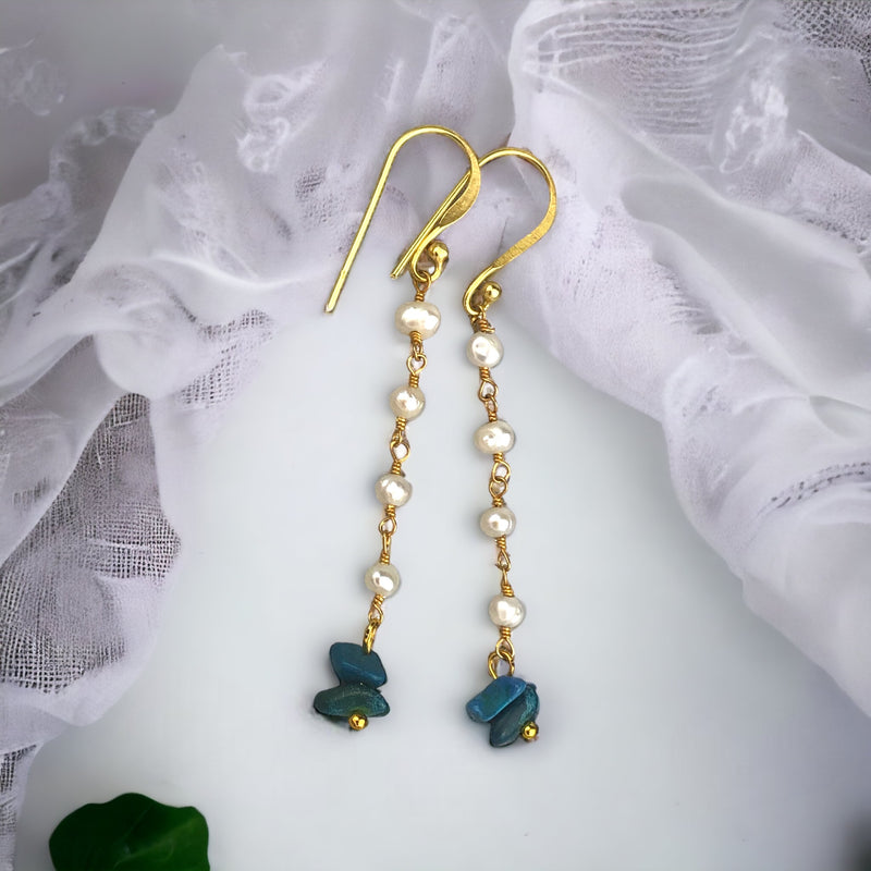 Elegante Ohrringe "Ozeanpoesie" mit echten Süßwasserperlen & Türkis, 18K vergoldetes 925 Silber, hypoallergen, 5 cm lang