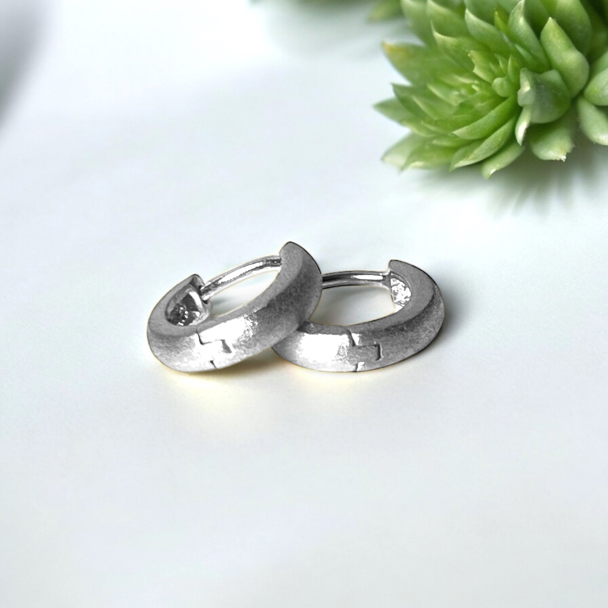 Huggie Huggie Creolen voor dames en meisjes, 925 sterling zilver, Sterling zilver Huggie Huggie Creolen voor dames en meisjes, 925 sterling zilver, Sterling zilver