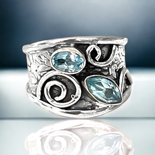 Aqua Topas Ring: Eleganz und Glamour aus 925 Sterling Silber